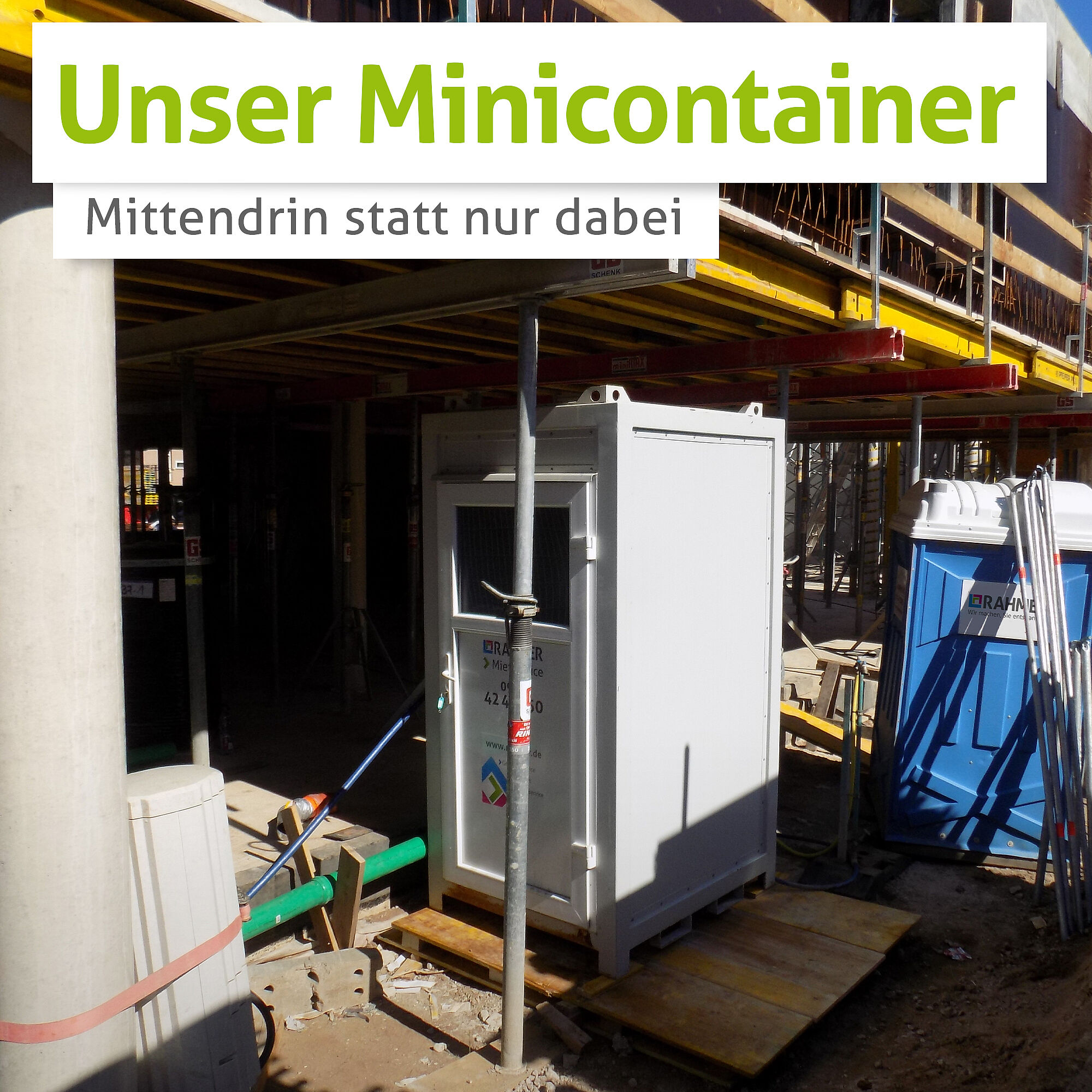 Minicontainer mittendrin von RAHMER Mietservice